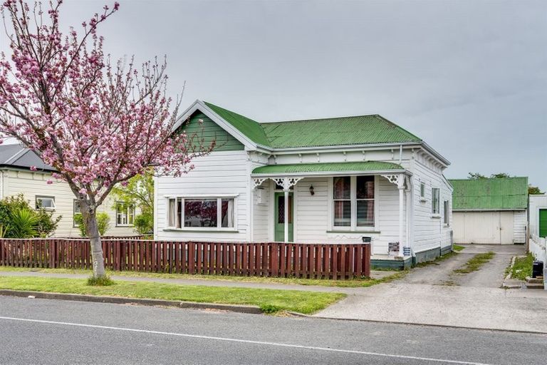 Photo of property in 202 Grays Road, Saint Leonards, Hastings, 4120