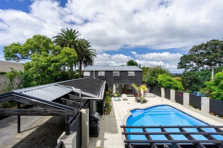 Photo of property in 1/59a Northboro Road, Belmont, Auckland, 0622