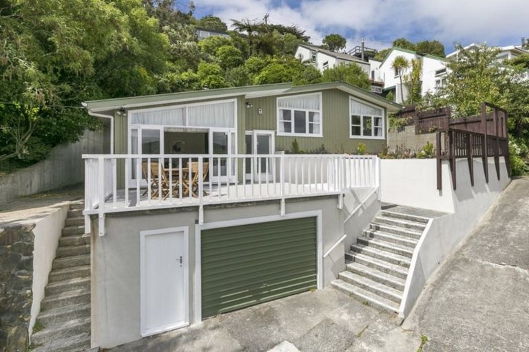 Photo of property in 4 Denbigh Way, Wilton, Wellington, 6012