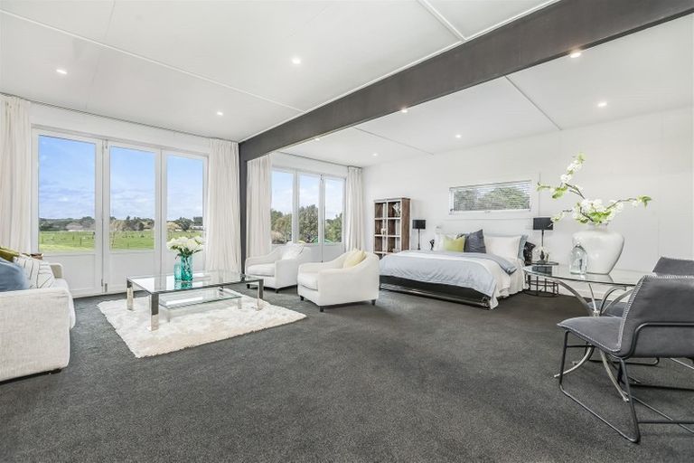 Photo of property in 49 Whatapaka Road, Karaka, Papakura, 2580