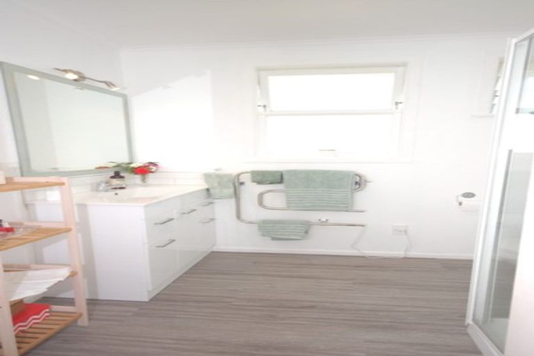 Photo of property in 2/79 Taupo View Road, Taupo, 3330