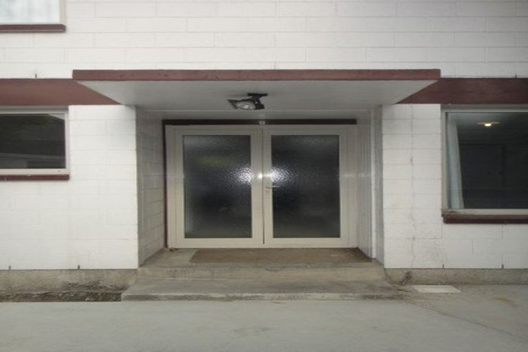 Photo of property in 1/48 Straven Road, Riccarton, Christchurch, 8011