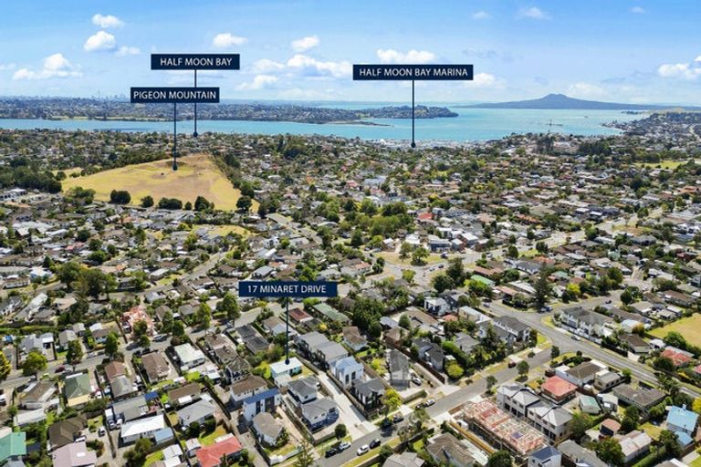 Photo of property in 17 Minaret Drive, Bucklands Beach, Auckland, 2014