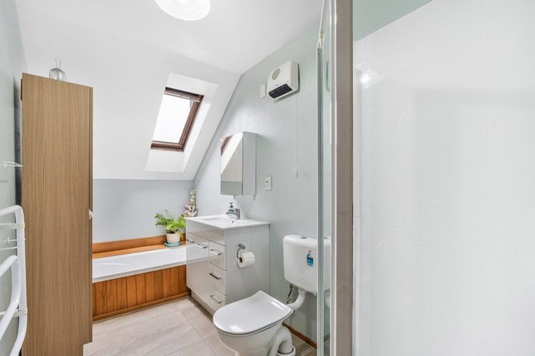 Photo of property in 2/9 Cherry Place, Casebrook, Christchurch, 8051