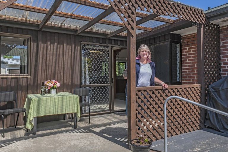 Photo of property in 12 Longden Street, Darfield, 7510