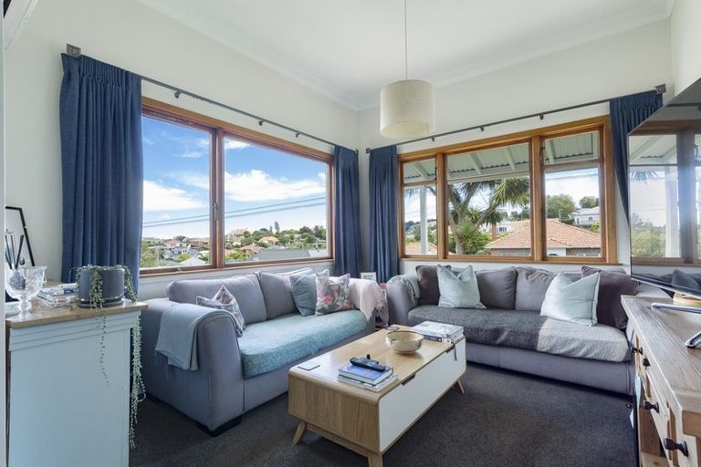 Photo of property in 70 Preston Crescent, Belleknowes, Dunedin, 9011