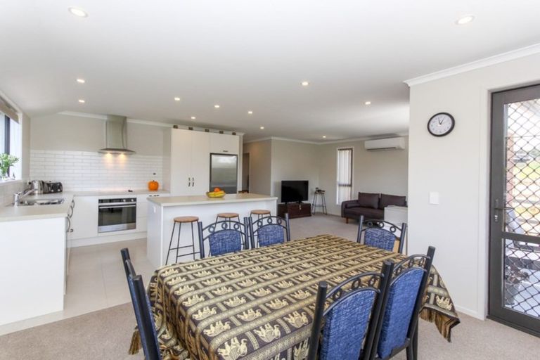 Photo of property in 48 Magnolia Drive, Westown, New Plymouth, 4310