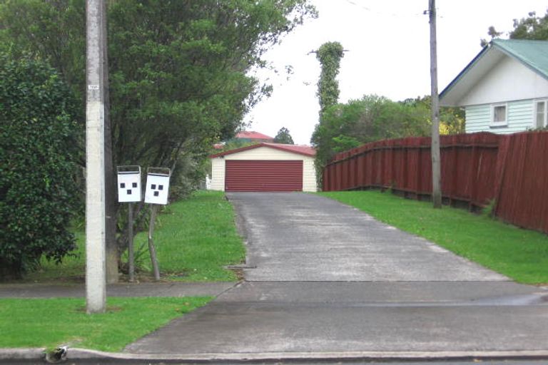 Photo of property in 38b Woodglen Road, Glen Eden, Auckland, 0602