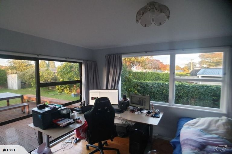 Photo of property in 32 Resolute Way, Papakura, 2110