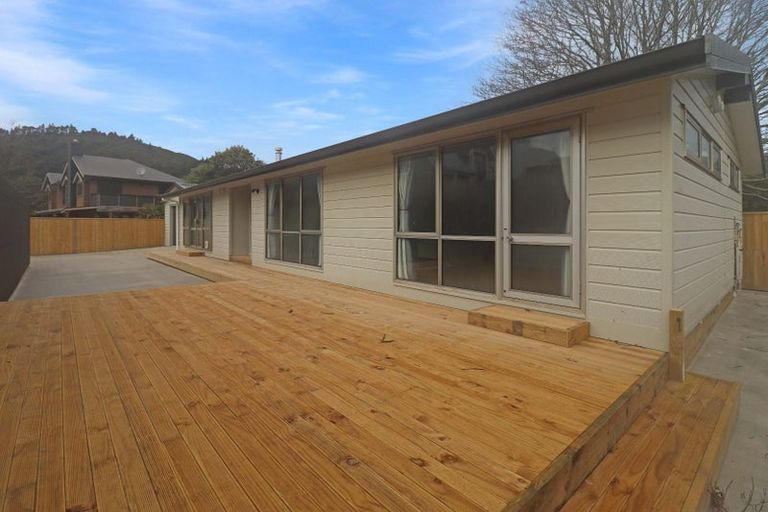 Photo of property in 25a Gibbs Crescent, Wainuiomata, Lower Hutt, 5014