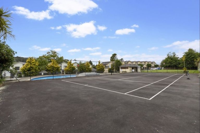 Photo of property in 44/11 The Avenue, Albany, Auckland, 0632