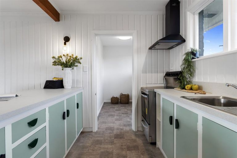 Photo of property in 1/110 Champion Street, Edgeware, Christchurch, 8013