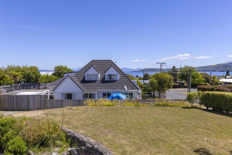 Photo of property in 5 Te Hatepe Avenue, Taupo, 3330