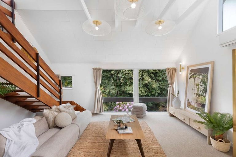 Photo of property in 49a Great North Road, Saint Johns Hill, Whanganui, 4501