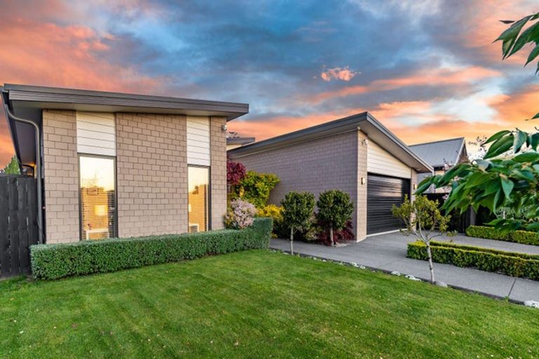 Photo of property in 44 Ruapani Street, Marshland, Christchurch, 8083
