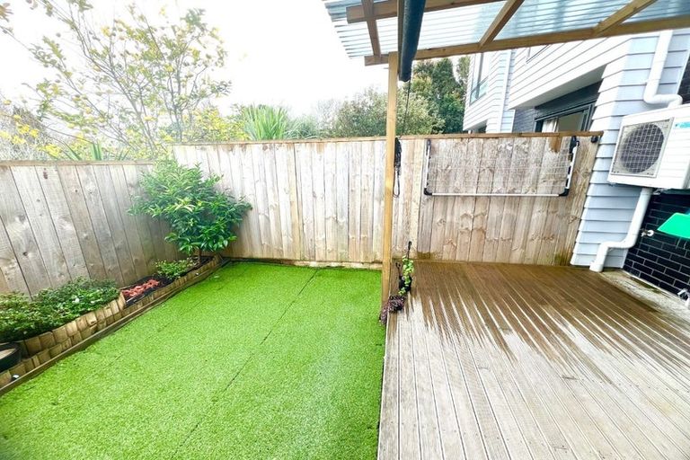 Photo of property in 6/10 Ayr Road, Pakuranga, Auckland, 2010