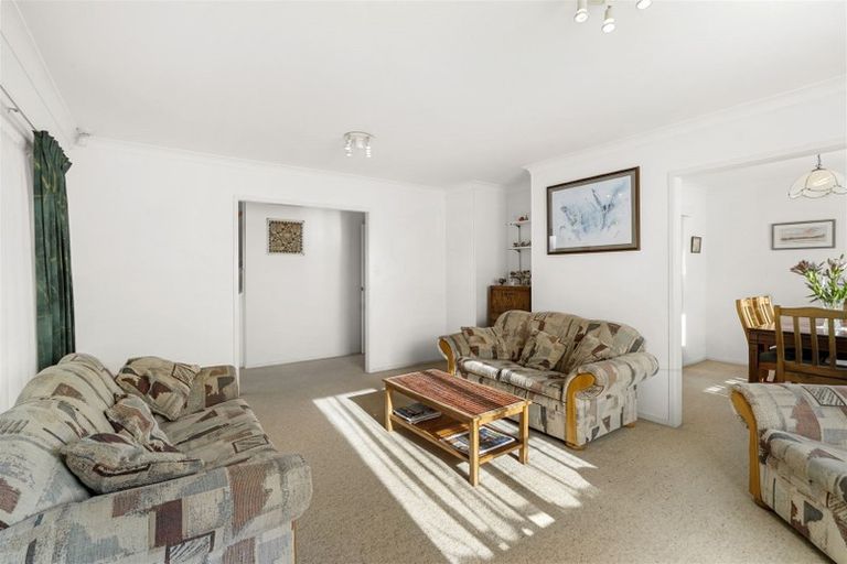 Photo of property in 44 Centorian Drive, Windsor Park, Auckland, 0632