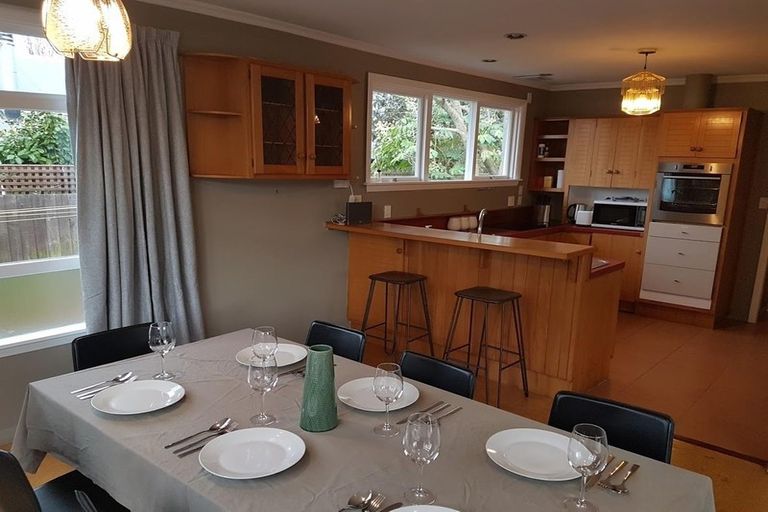 Photo of property in 77 Innes Road, St Albans, Christchurch, 8052