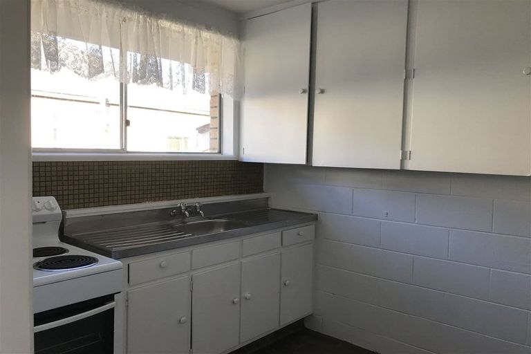 Photo of property in 6/117 Astley Avenue, New Lynn, Auckland, 0600