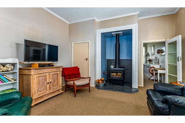 Photo of property in 32 Augustine Street, Waimate, 7924