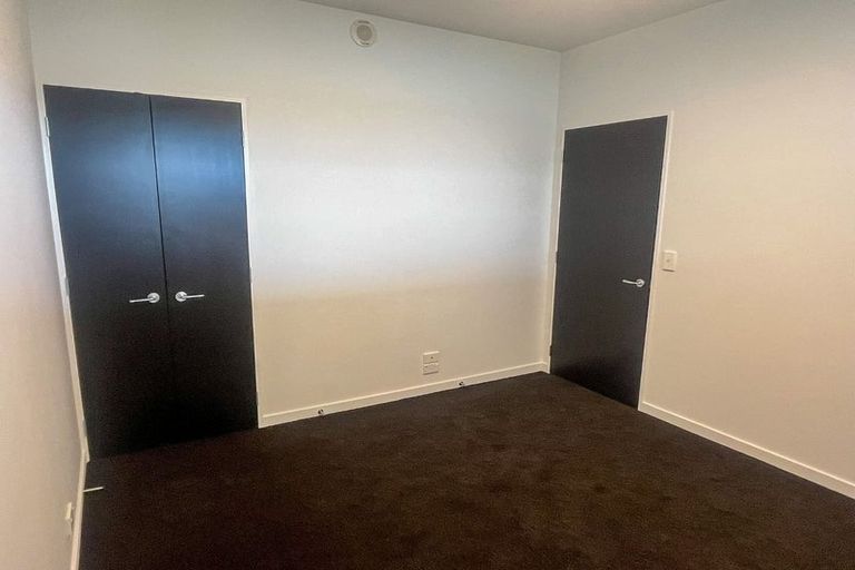 Photo of property in 8/272 Marine Parade, New Brighton, Christchurch, 8061