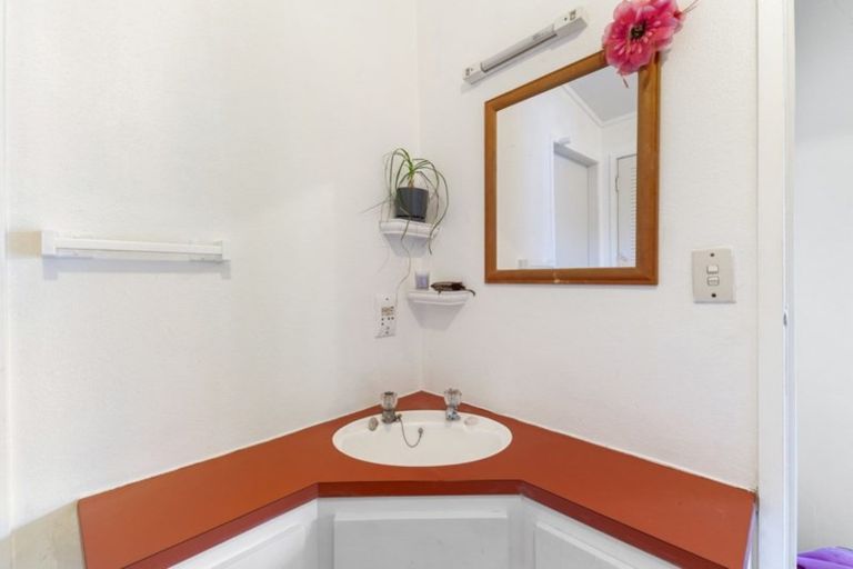 Photo of property in 109 Tamatea Road, Hilltop, Taupo, 3330