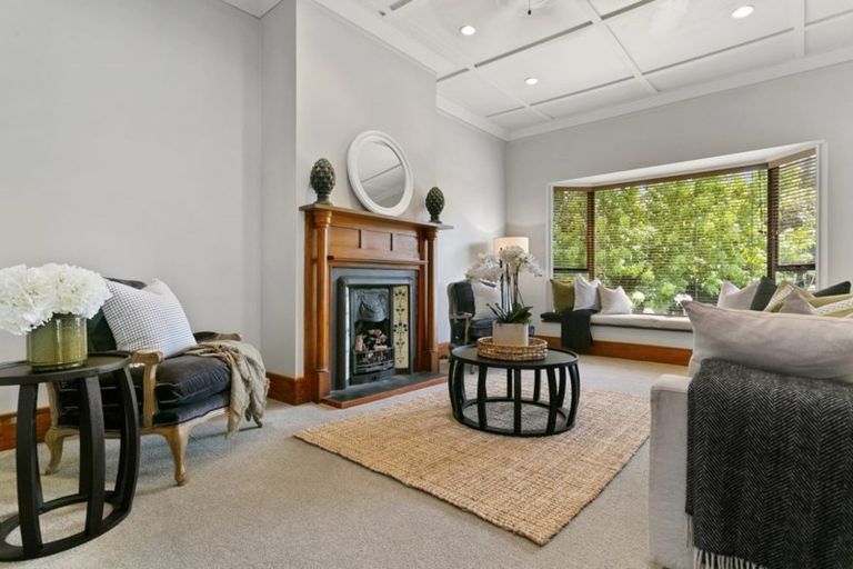 Photo of property in 65 Clare Street, Cambridge, 3434