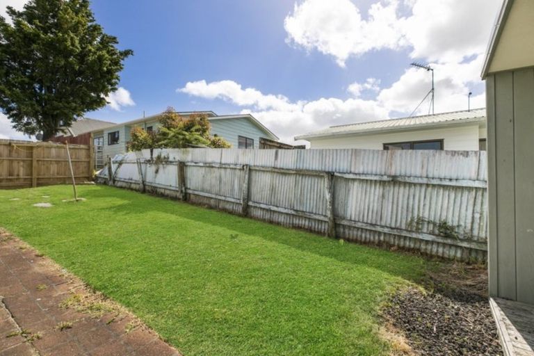 Photo of property in 13 Rimu Road, Manurewa, Auckland, 2102