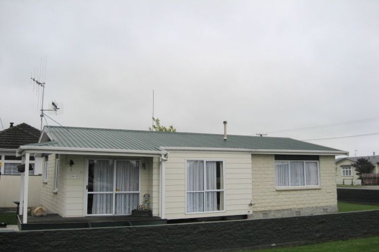 Photo of property in 612 Queen Street East, Levin, 5510