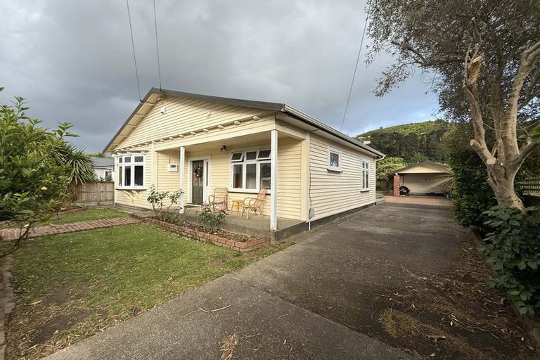 Photo of property in 14 Moa Street, Alicetown, Lower Hutt, 5010