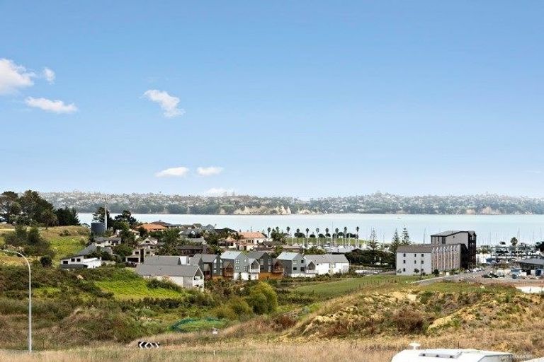 Photo of property in 8 Keshvara Road, Beachlands, Auckland, 2018