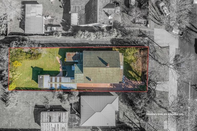 Photo of property in 26 Seabrook Avenue, New Lynn, Auckland, 0600