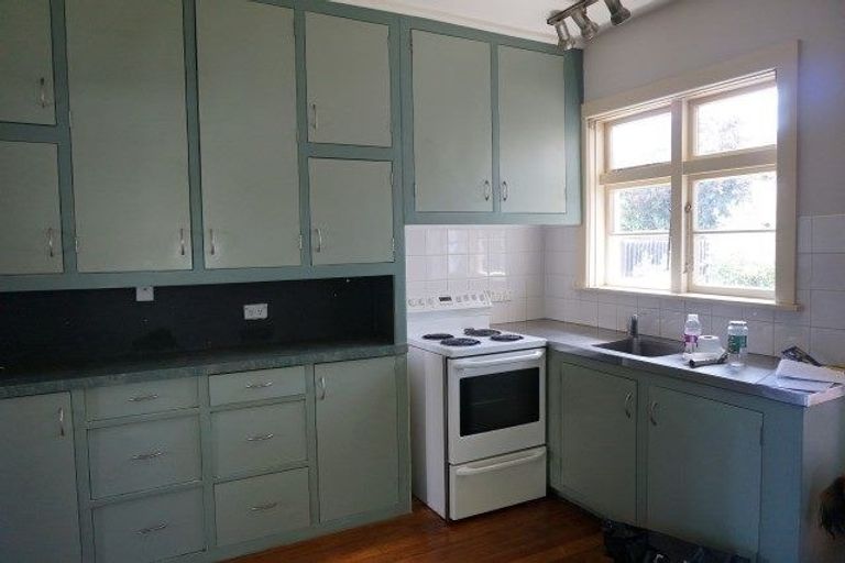 Photo of property in 1/44 Kathleen Crescent, Hornby, Christchurch, 8042