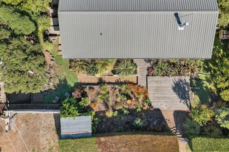 Photo of property in 29 Te Papau Crescent, Diamond Harbour, 8972