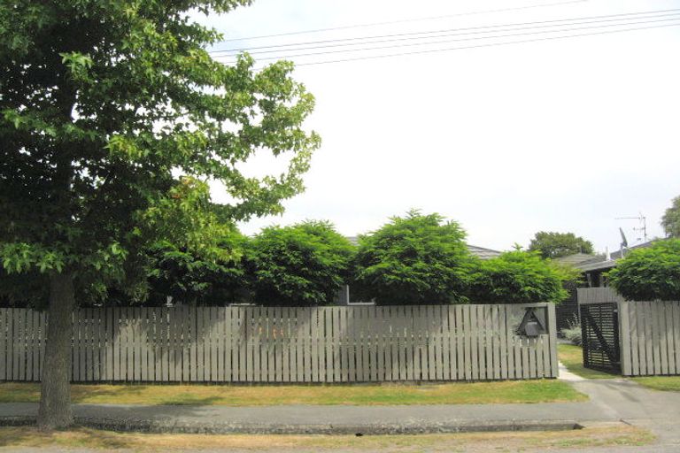 Photo of property in 11 Norfolk Street, St Albans, Christchurch, 8052
