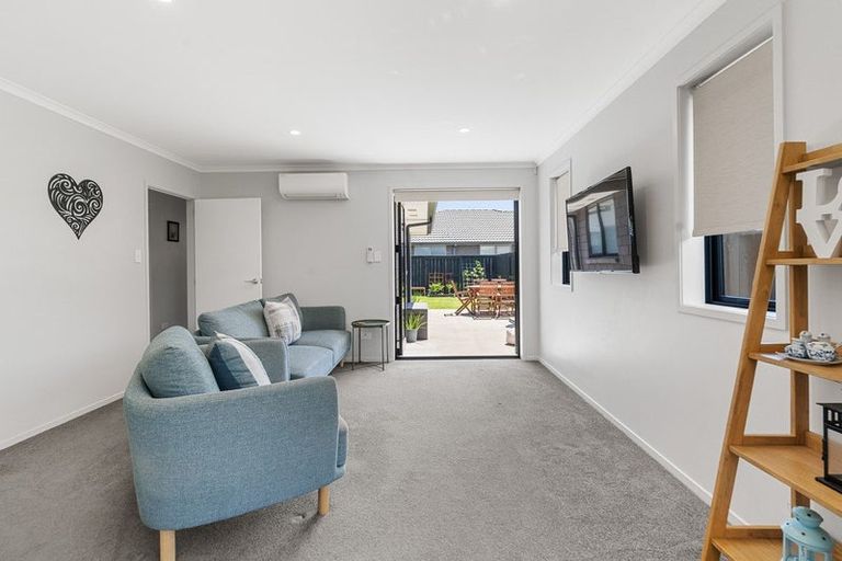 Photo of property in 1 Fetlock Way, Papamoa, 3118