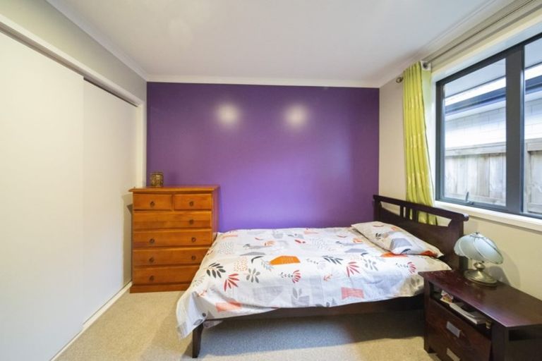 Photo of property in 213c Junction Road, Highlands Park, New Plymouth, 4371