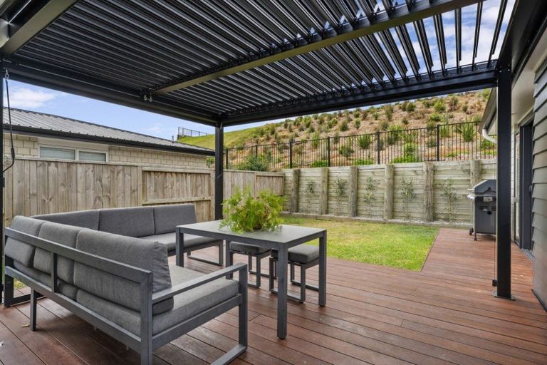 Photo of property in 12 Stingray Drive, Omokoroa, 3114
