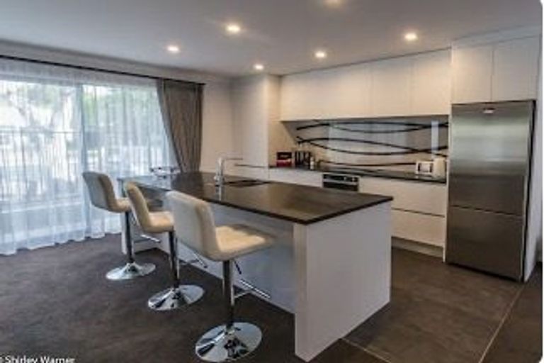 Photo of property in 1/143 Knighton Road, Hillcrest, Hamilton, 3216