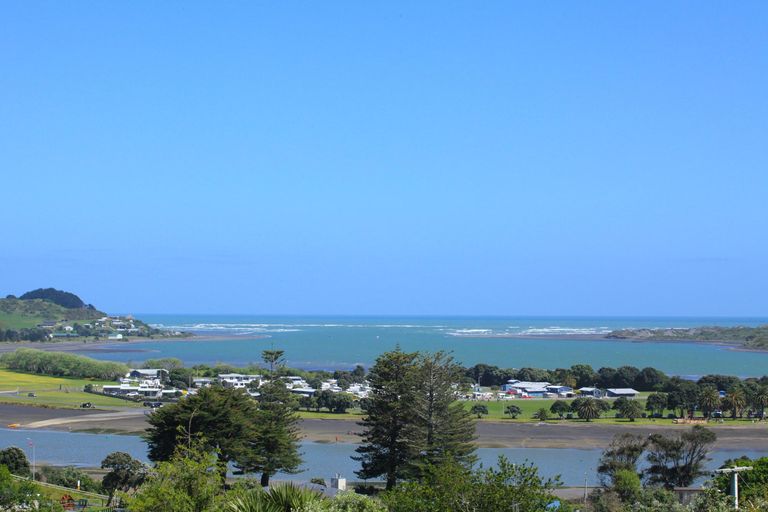 Photo of property in 14 Upper Bow Street, Raglan, 3225