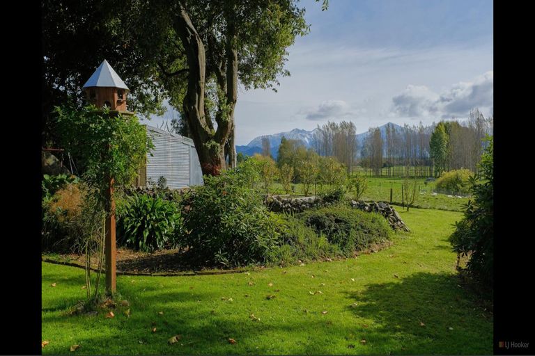 Photo of property in 104 School Road, Pleasant Valley, Geraldine, 7991