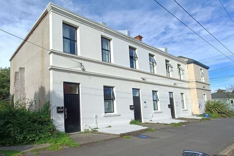 Photo of property in 583 Castle Street, North Dunedin, Dunedin, 9016
