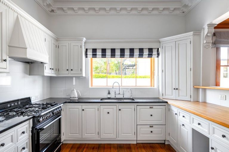 Photo of property in 46 Bronte Street, Nelson, 7010