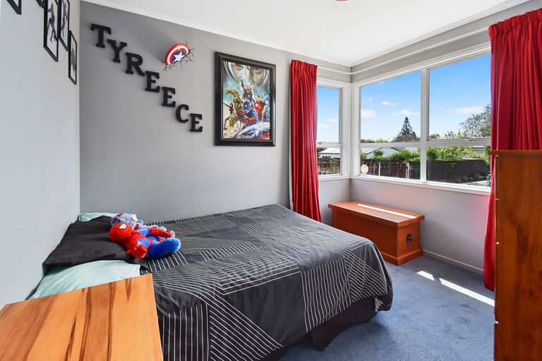 Photo of property in 36 Sunnypark Avenue, Rosehill, Papakura, 2113