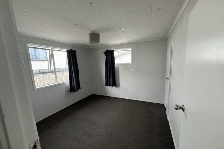 Photo of property in 166 Mahia Road, Wattle Downs, Auckland, 2103