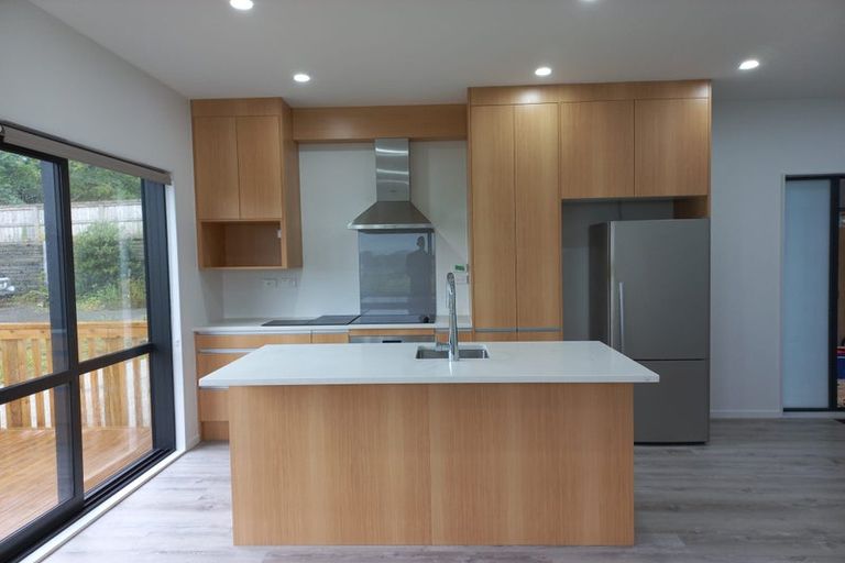 Photo of property in 5 Kawariki Road, Helensville, 0800