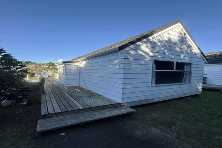 Photo of property in 8/51 Dimock Street, Titahi Bay, Porirua, 5022