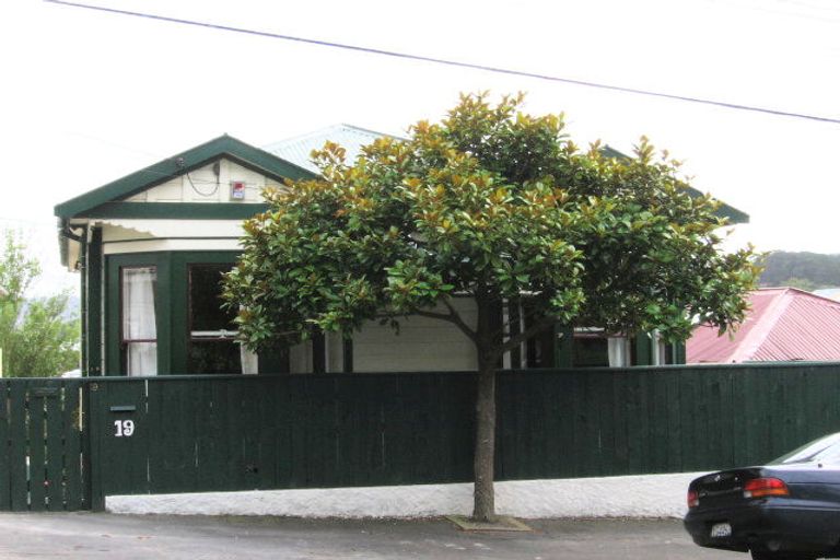 Photo of property in 19 Lawrence Street, Newtown, Wellington, 6021