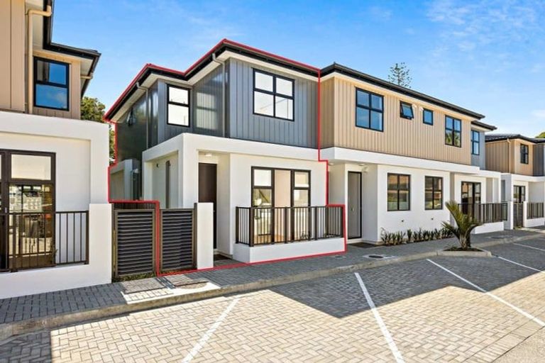 Photo of property in 4/445 Hibiscus Coast Highway, Orewa, 0931