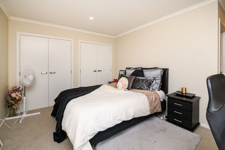 Photo of property in 15 Thomson Street, West End, Palmerston North, 4412